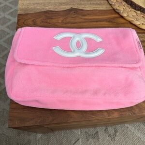 CHANEL pink cross body bag